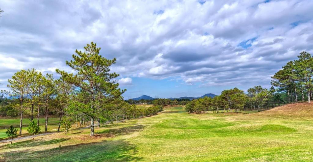ホテル Hodota The Blessed Virgin Dalat エクステリア 写真