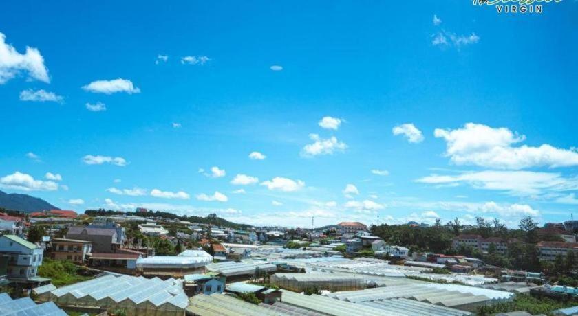 ホテル Hodota The Blessed Virgin Dalat エクステリア 写真